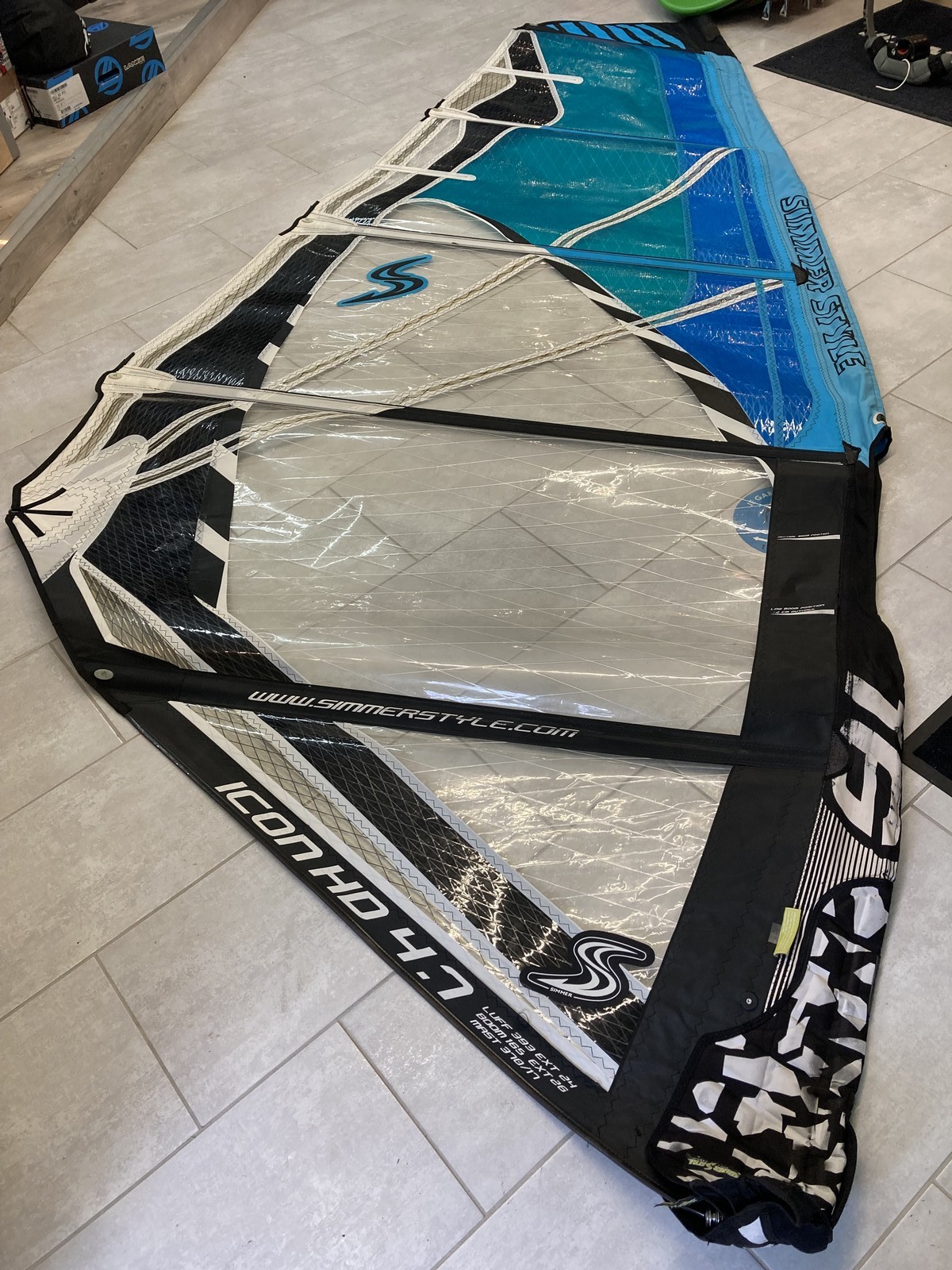 SIMMER ICON HD 4.7  (Occas BE)